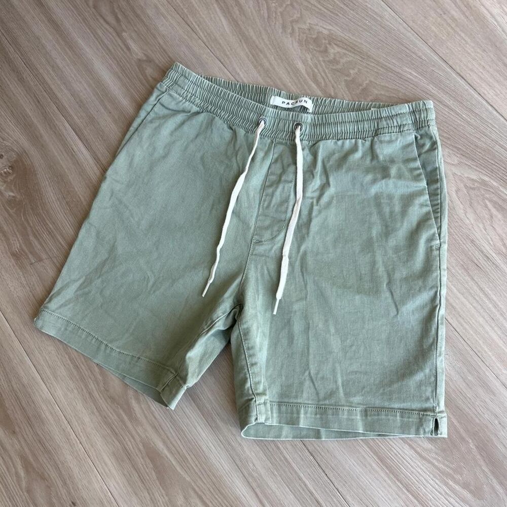 Pacsun Men's Green and Khaki Shorts